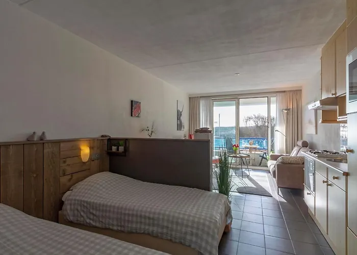 In Groote Keeten By The Apartment